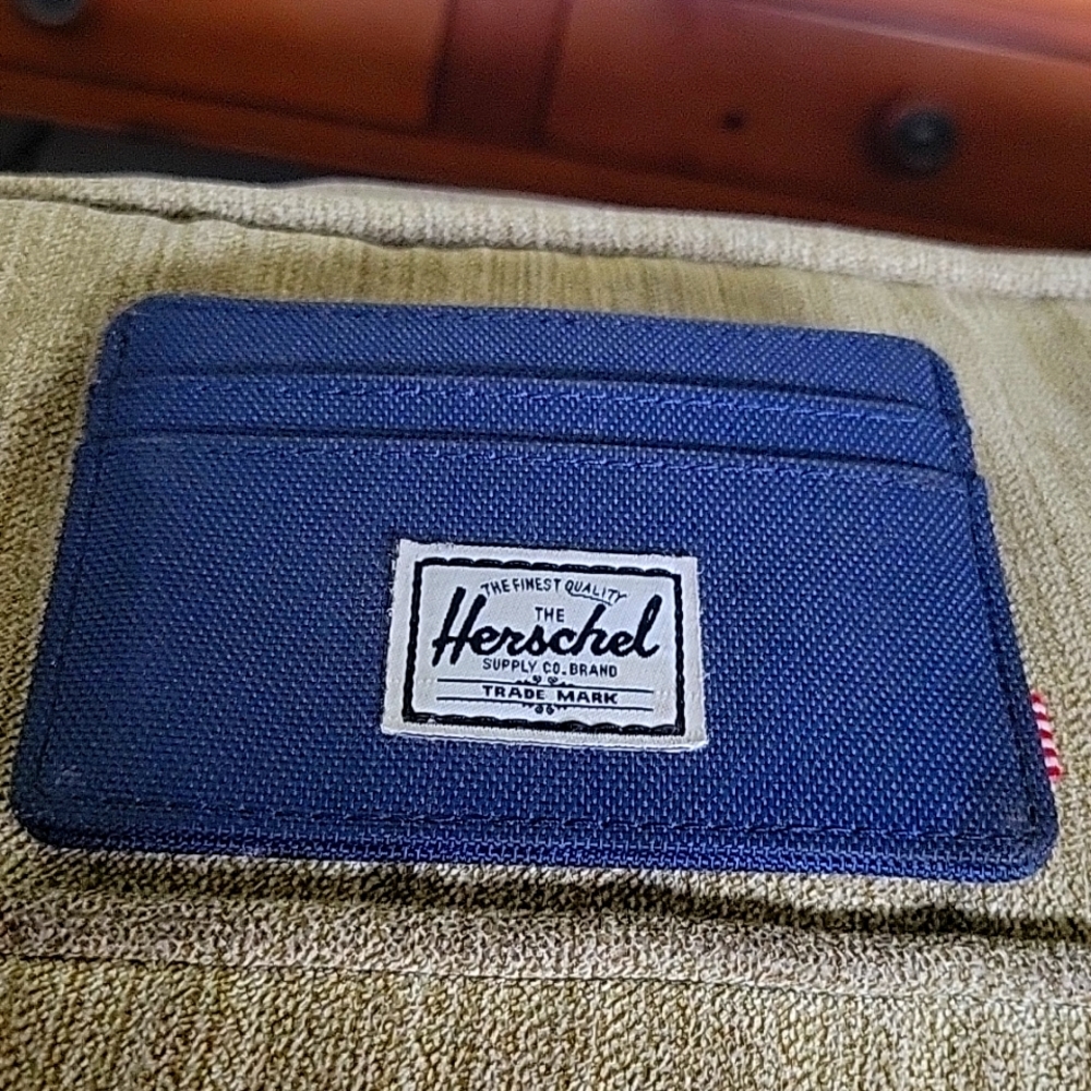 Wallet herschel
